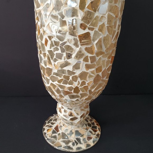 Elegant Tall Mosaic Glass Vase Neutral White Gold Cream Multi Colour Footed chic - Picture 4 of 8